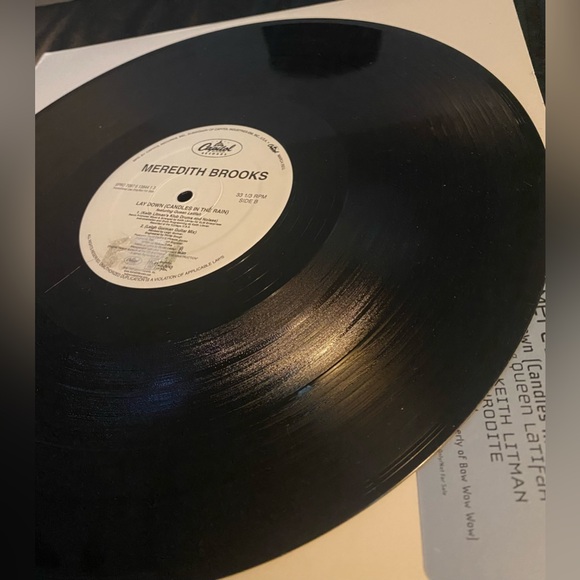 Meredith Brooks "Lay Down" featuring Queen Latifah 33 1/3 RPM 12" Vinyl Record - Picture 2 of 6